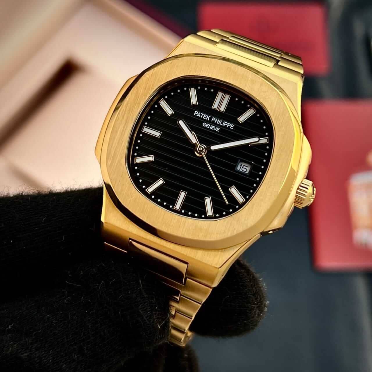 Black face store patek philippe