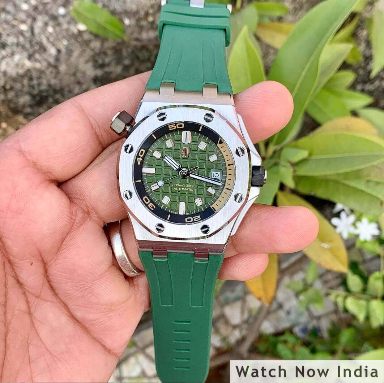 Royal oak offshore hot sale diver green